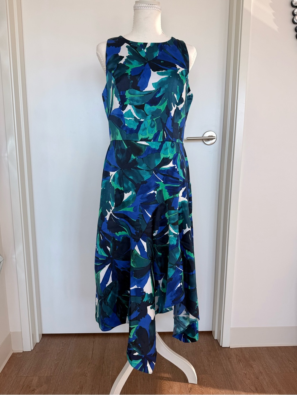 Sleeveless Blue & Green Leaf-Print Midi Dress